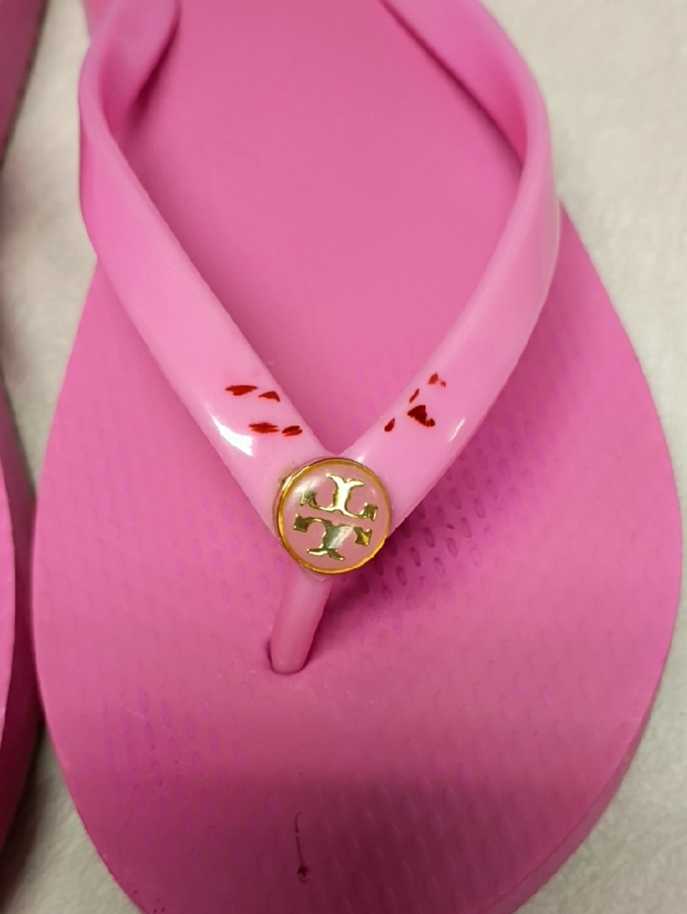 Tory Burch Hot Pink Logo Medallion Flip Flop Sandals - Picture 3 of 5